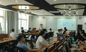 技術(shù)賦能與社會(huì)關(guān)懷并行 從網(wǎng)絡(luò)技術(shù)培訓(xùn)到巡回法庭的基層實(shí)踐